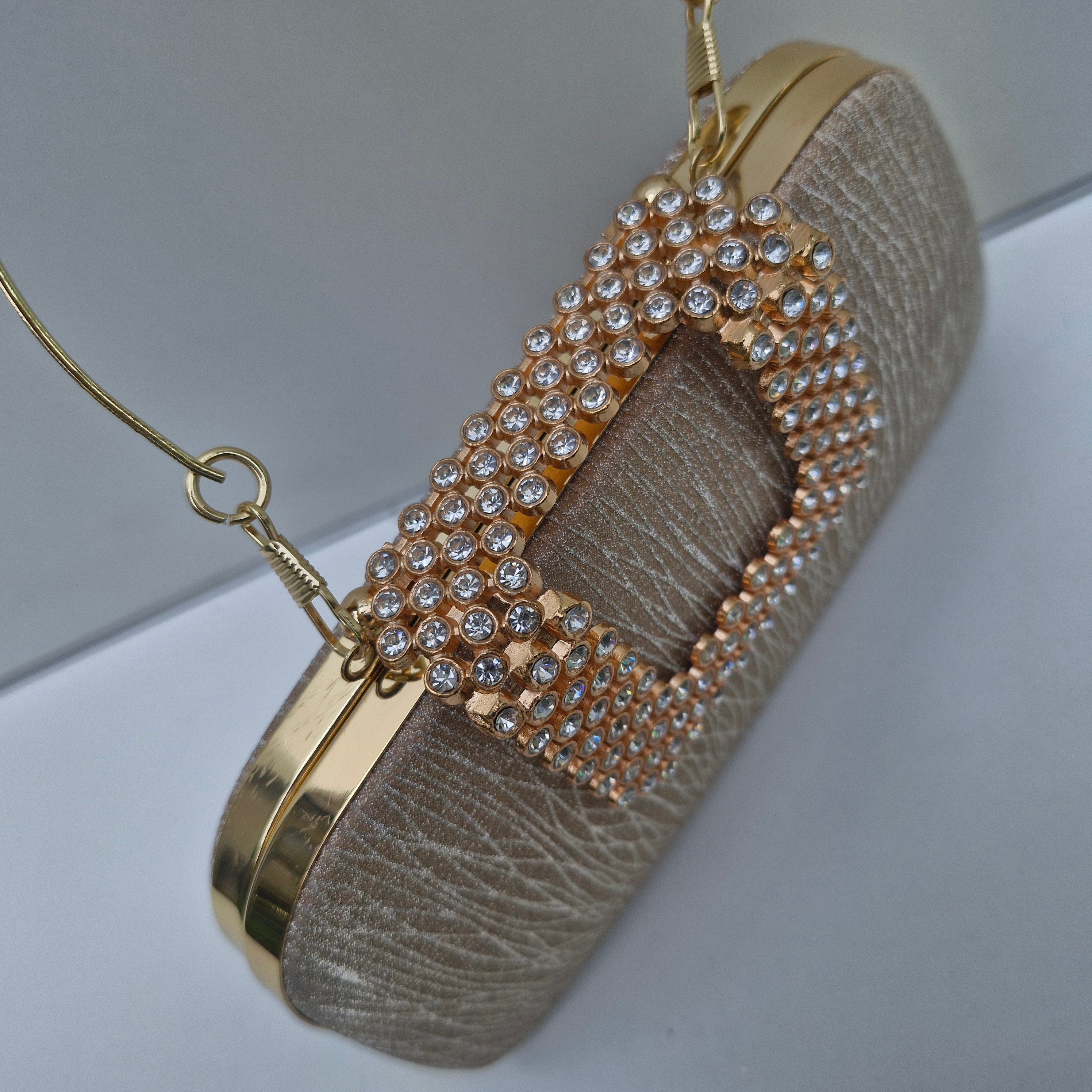 Silk Leaf Fancy Clutch 07