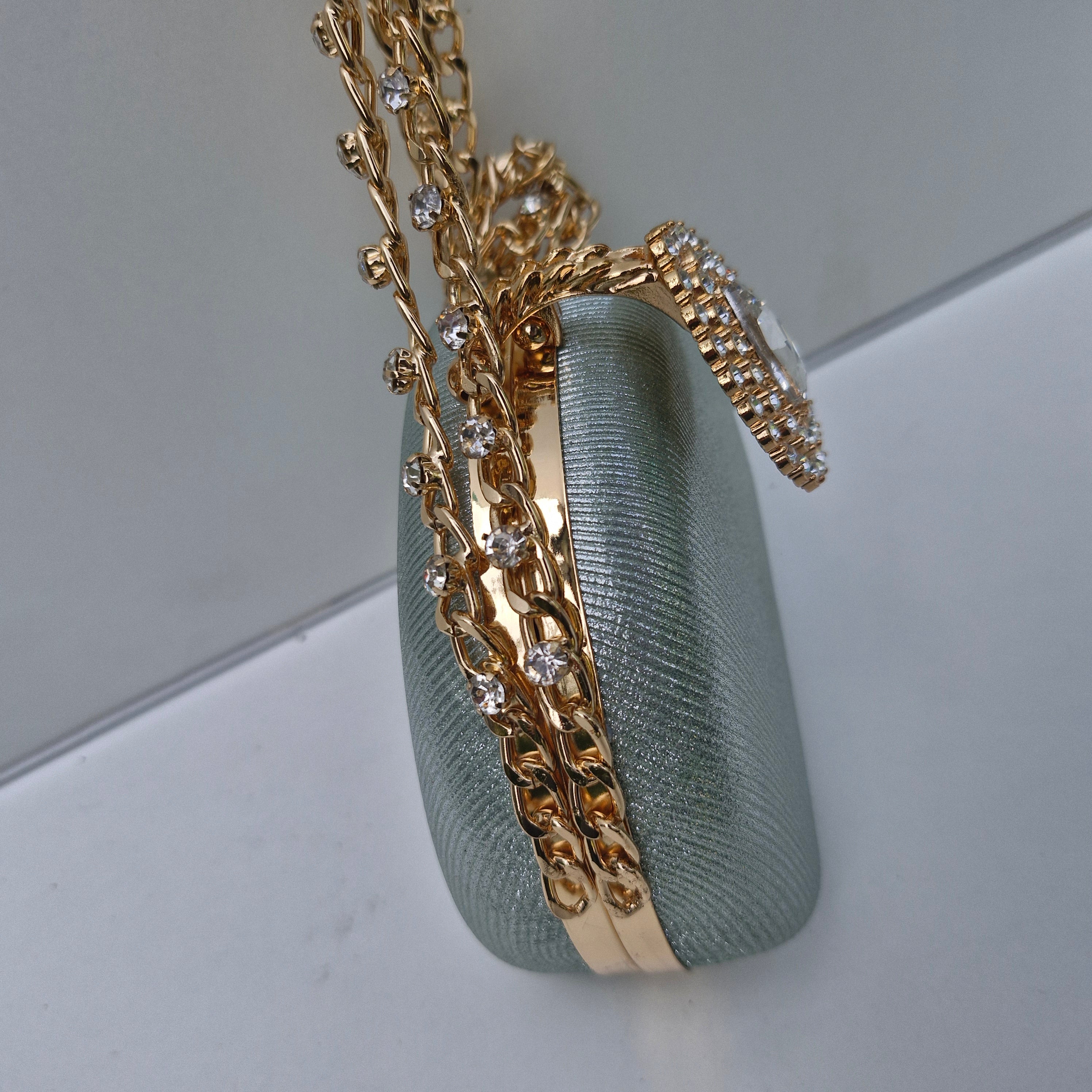 Silk Leaf Fancy Clutch 09