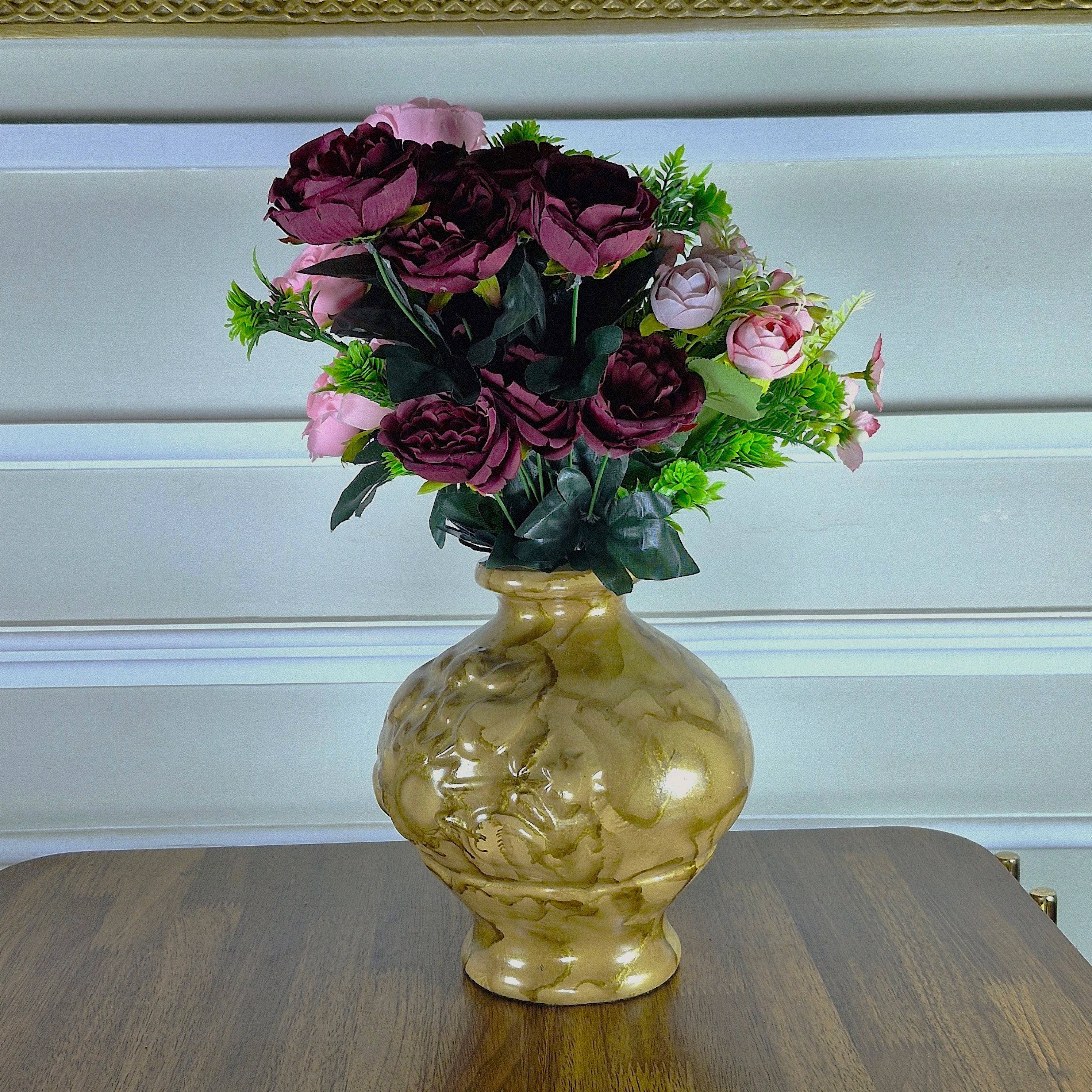 Glossy Gold Patterned Ceramic Vase with Artificial Flowers (Each)